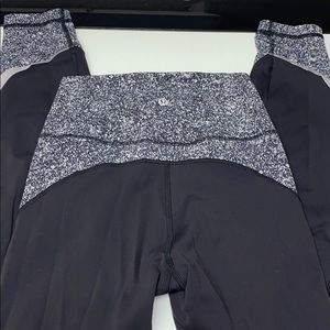 Lululemon In Movement 25” leggings.